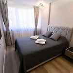 Friendly Apartment In Bucharest