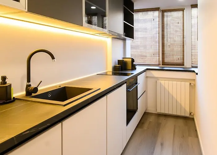 Friendly Apartment In Bucharest